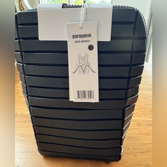 Brush Bag - NWT - Onyx - Picture 1 of 5